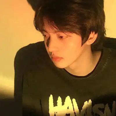 鄂娴淑